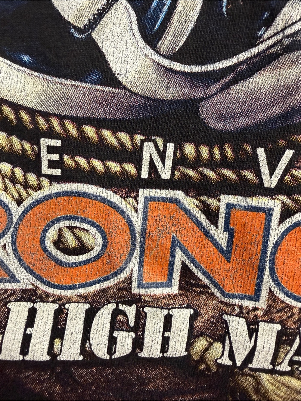 Vintage ‘90s NFL Broncos Mile High MagiGraphic Tee - Orange & Navy Helmet Design - Picture 5 of 6